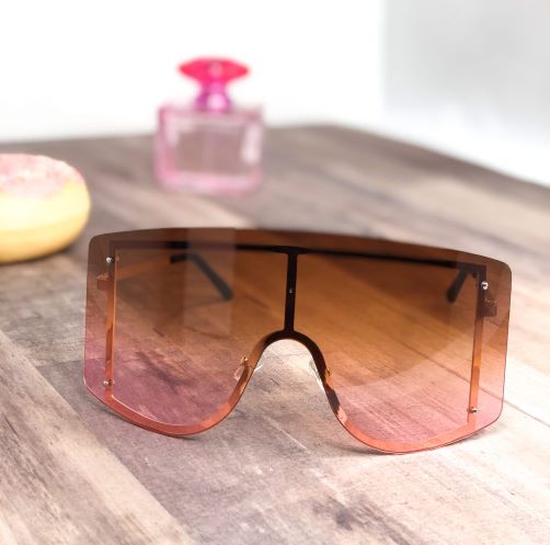 Oversized Frame Sunglasses